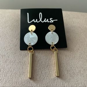 Lulus Modern Touch Geometric earrings